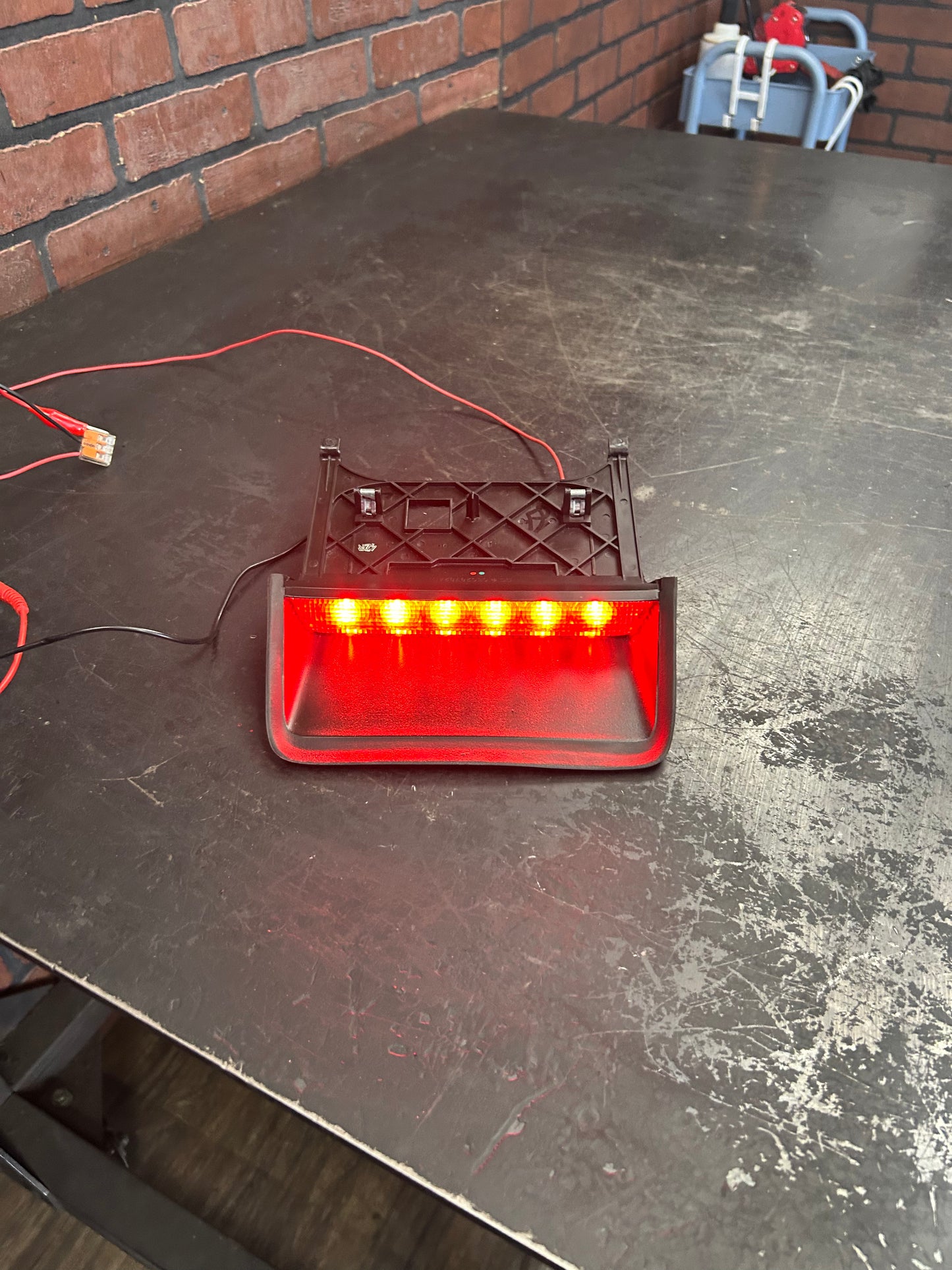 08-23 Dodge Challenger High Mounted Third Brake Light Lamp 05028782AD OEM TESTED