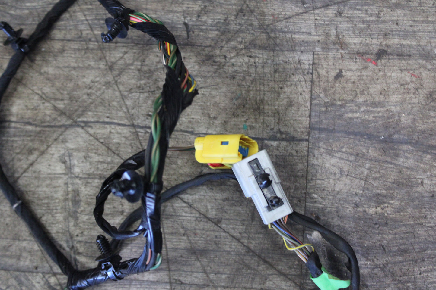 2016 Dodge Challenger R/T Scat Pack 6.4L Body Wiring Harness Fuse Box 68281178AC