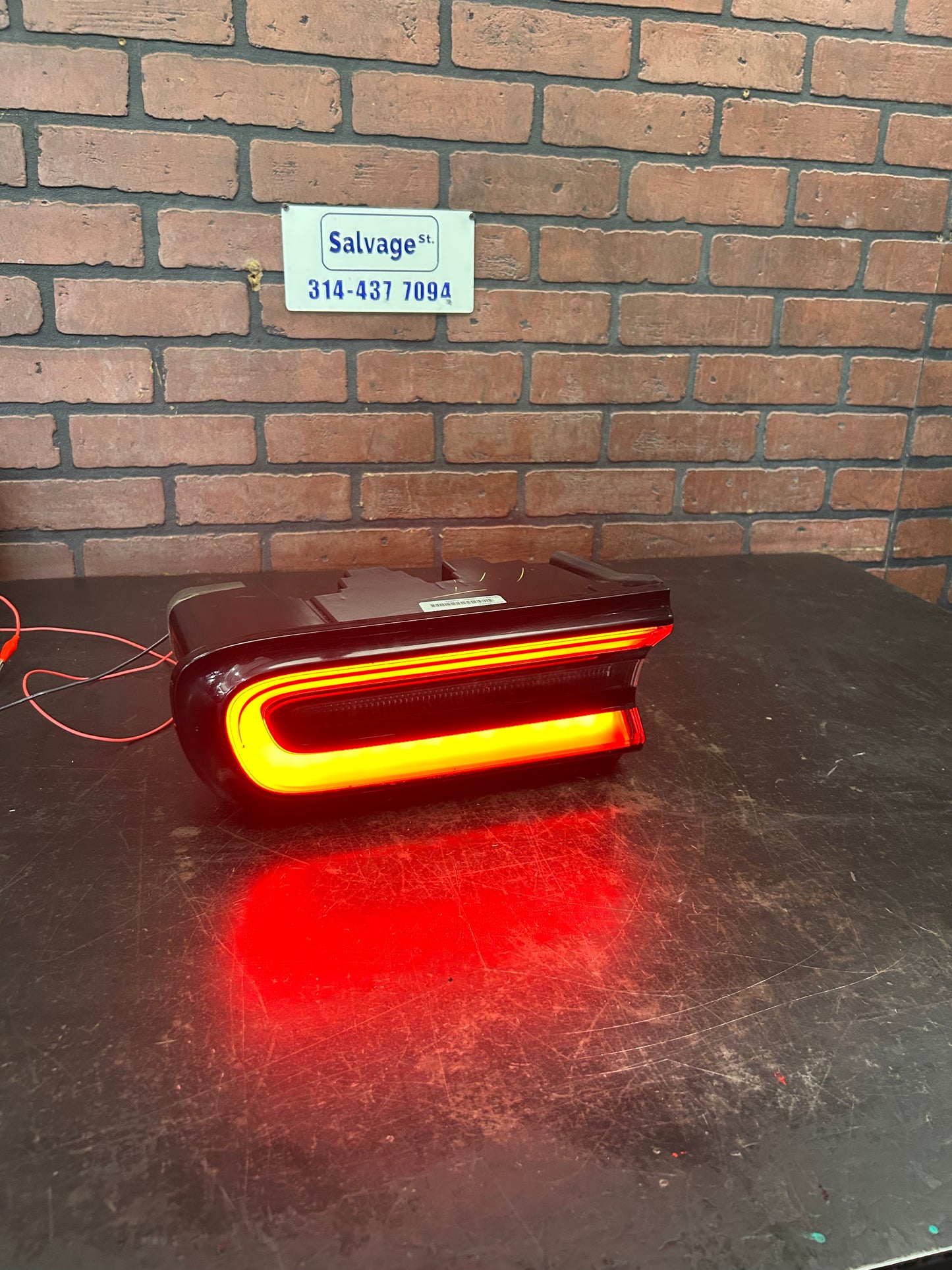 15-23 Dodge Challenger Passenger RH Tail Light Taillight 68174068AC OEM *TESTED*
