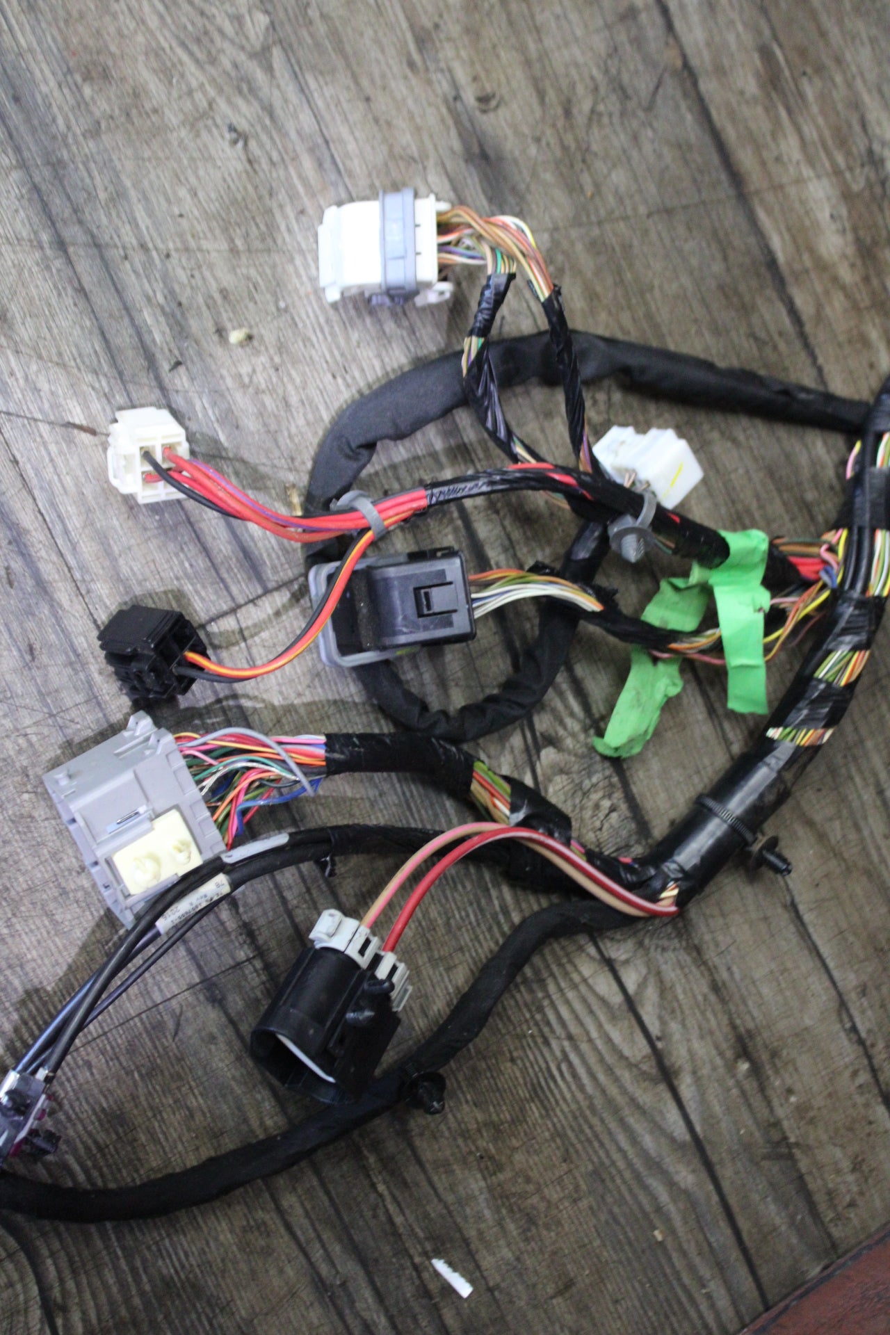 2016 Dodge Challenger R/T Scat Pack 6.4L Body Wiring Harness Fuse Box 68281178AC