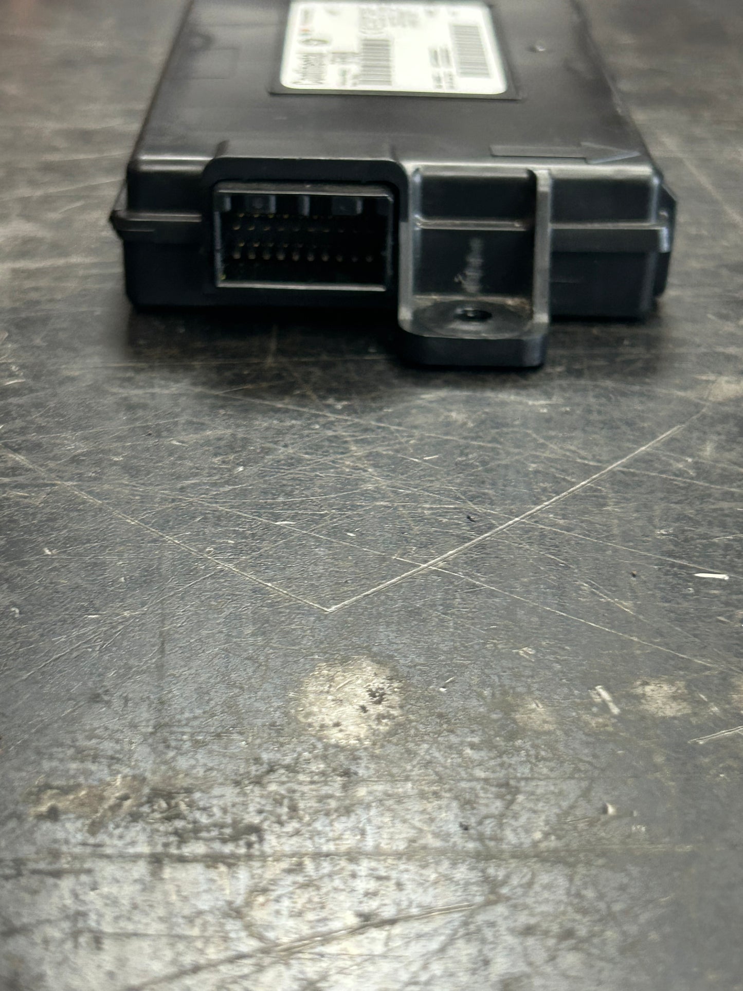 2015 CHARGER CHALLENGER 300 KEYLESS ENTRY RFHUB RECIEVER MODULE 68234229AC