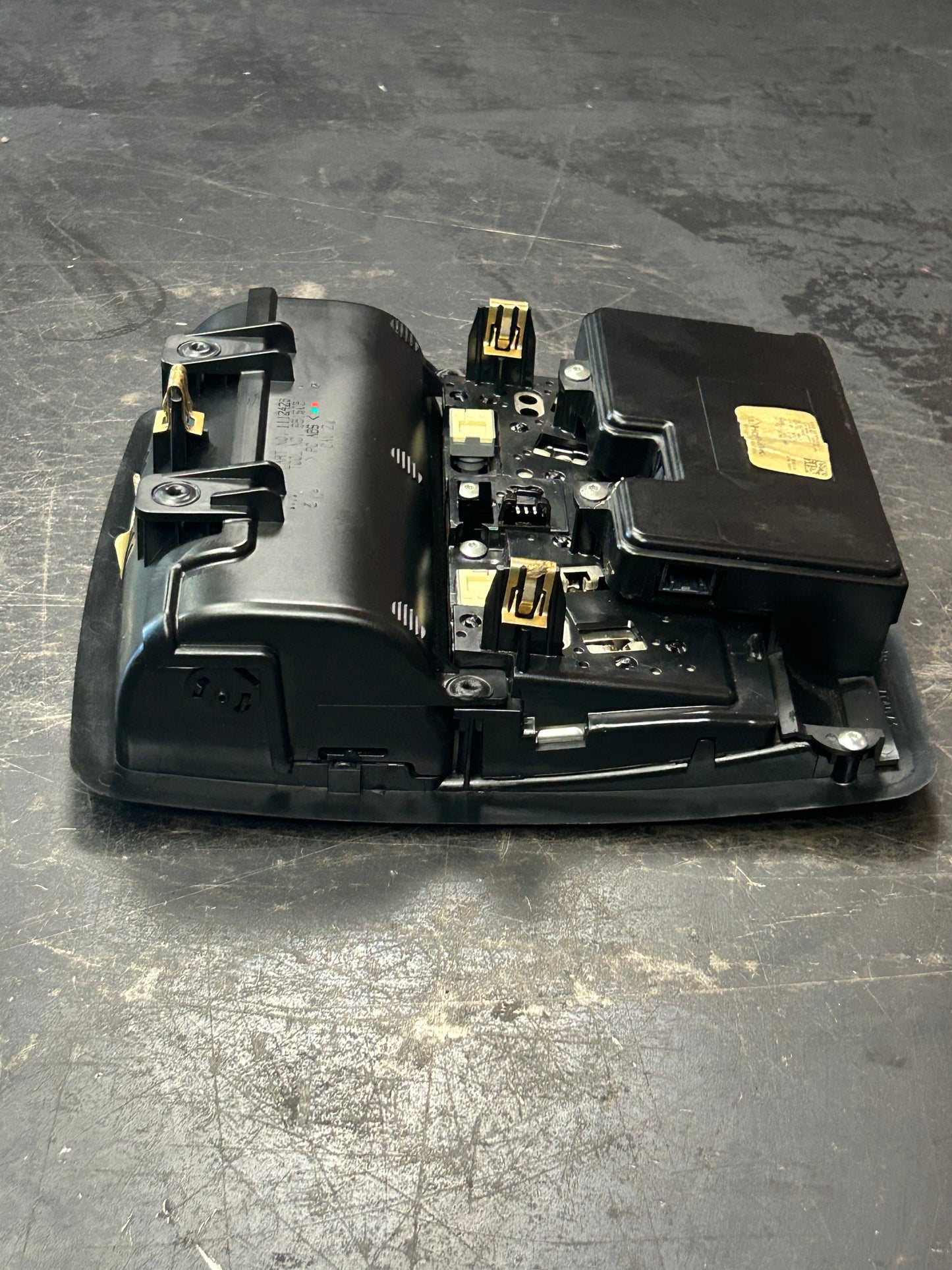 2015-2023 Dodge Challenger Interior Light Lamp Overhead Console Assembly OEM