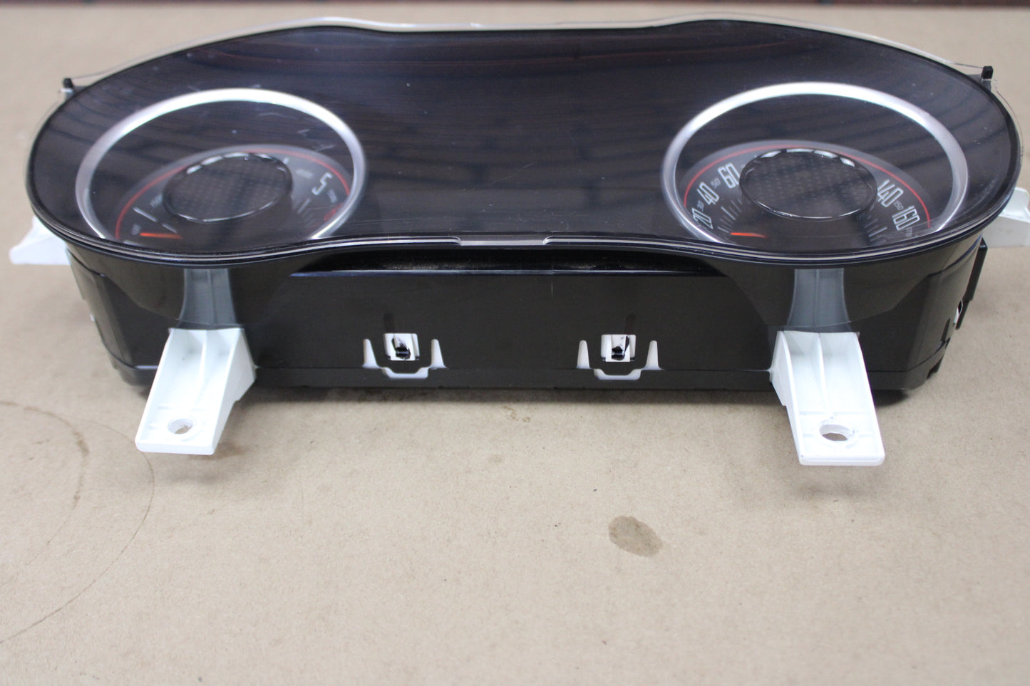 16 Challenger Scat Pack Gauge Cluster Speedometer 180mph w/ Bezel 68281040AC 80k
