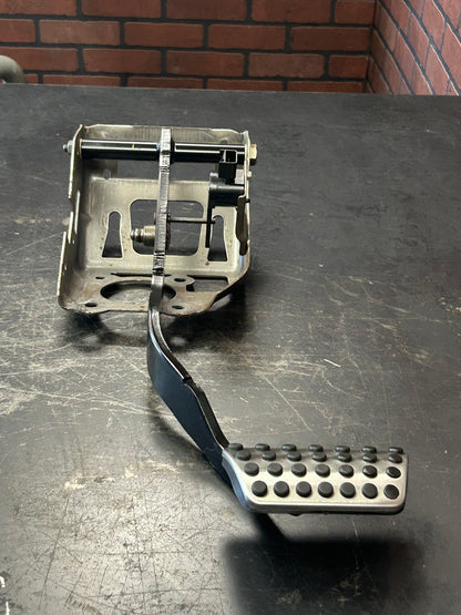 2012-2023 CHARGER CHALLENGER 300 BRAKE FOOT STOP PEDAL W/ SENSOR & BRACKET OEM