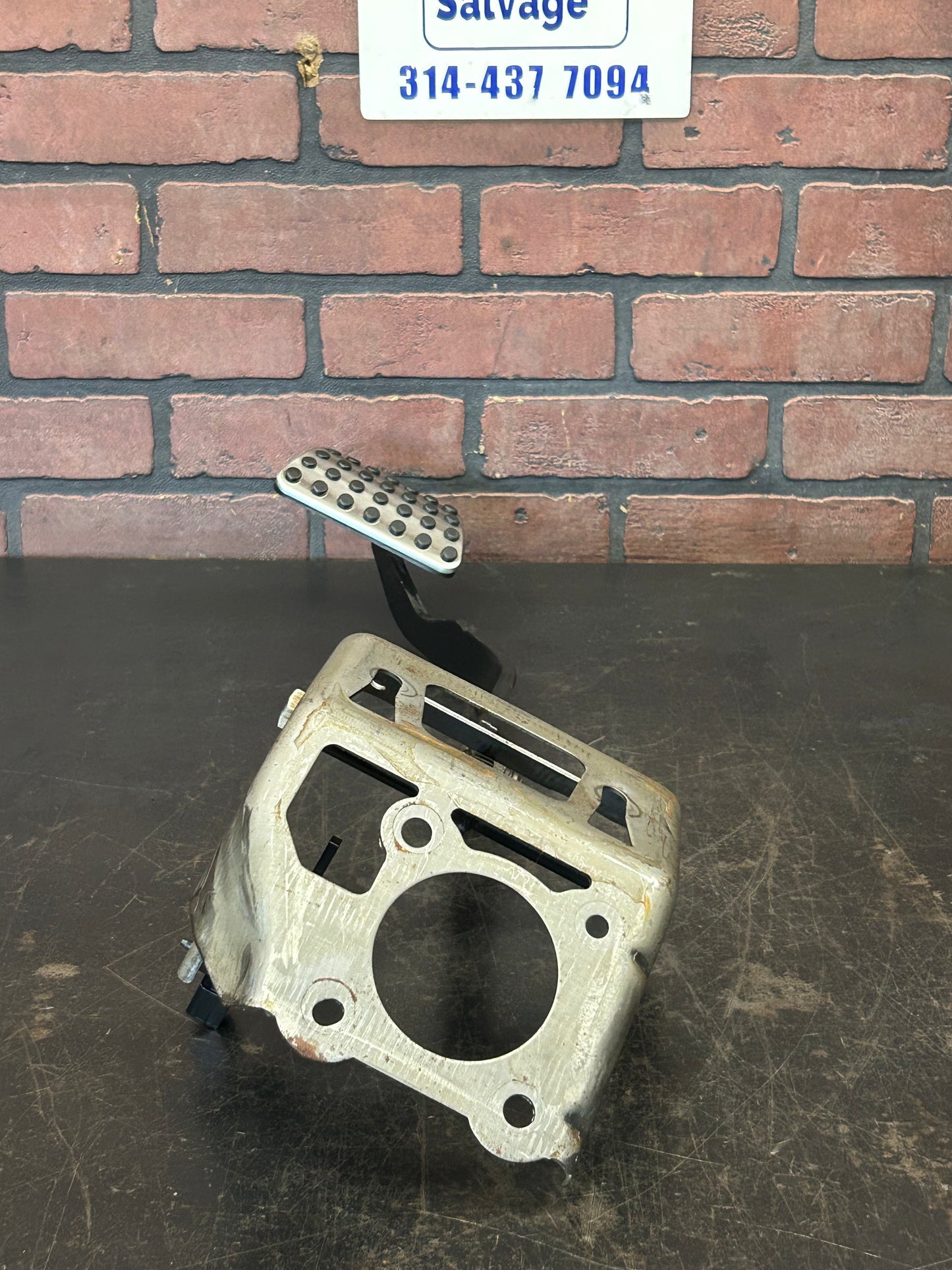 2012-2023 CHARGER CHALLENGER 300 BRAKE FOOT STOP PEDAL W/ SENSOR & BRACKET OEM