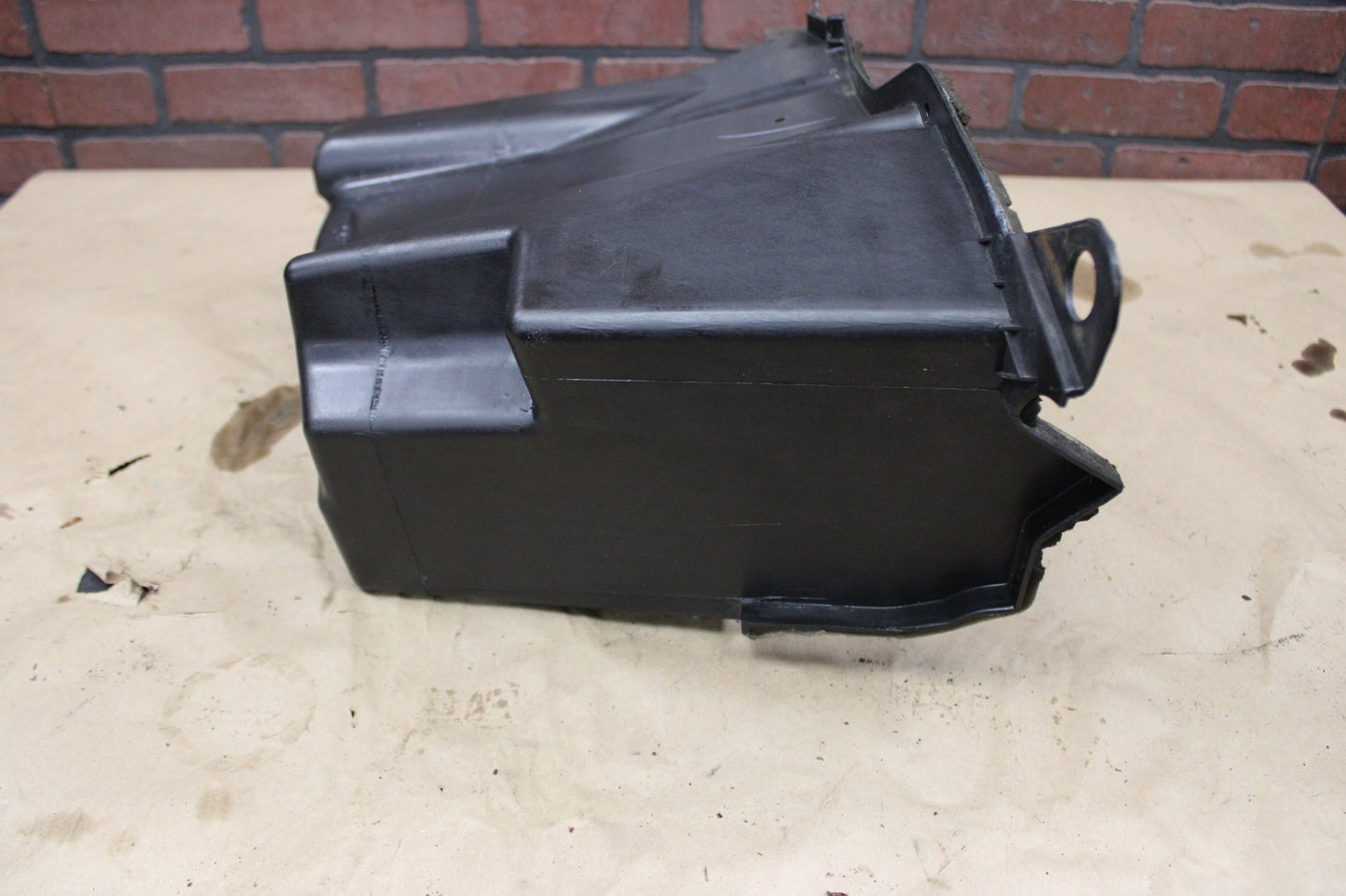 2011 - 2023 CHARGER CHALLENGER 300 CABIN FRESH AIR INLET DUCT BOX OEM 55038179AE