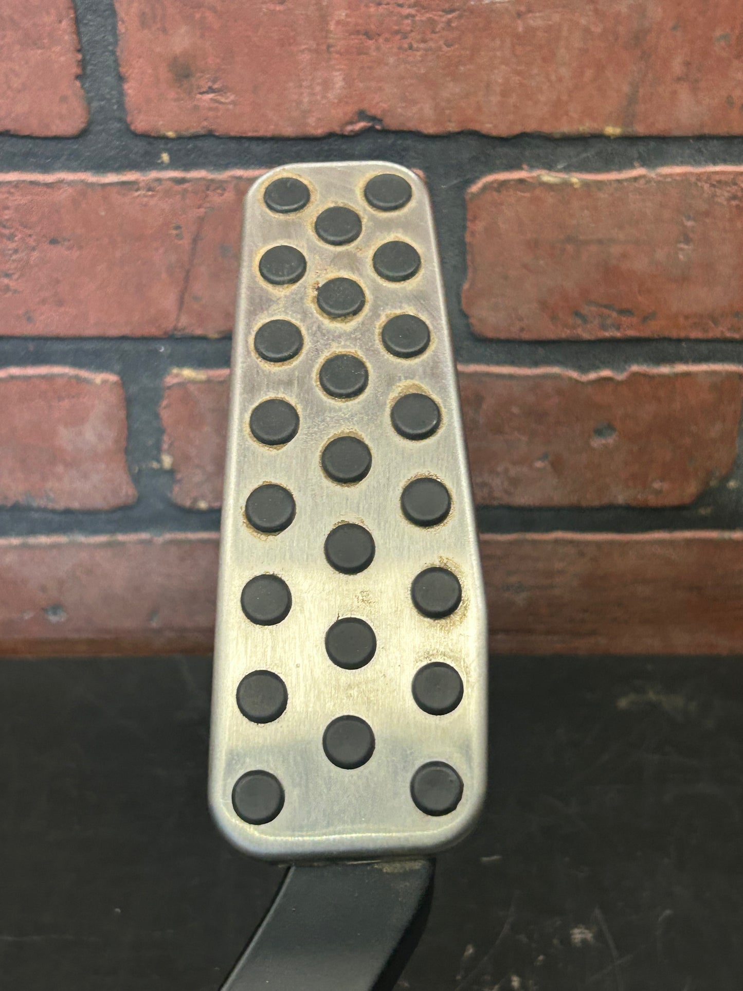 2007-2023 CHARGER CHALLENGER 300 ACCELERATOR GAS PEDAL ASSEMBLY OEM 04861714AF
