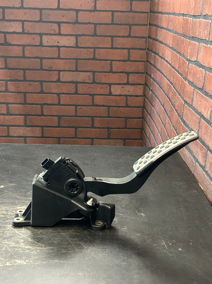2007-2023 CHARGER CHALLENGER 300 ACCELERATOR GAS PEDAL ASSEMBLY OEM 04861714AF