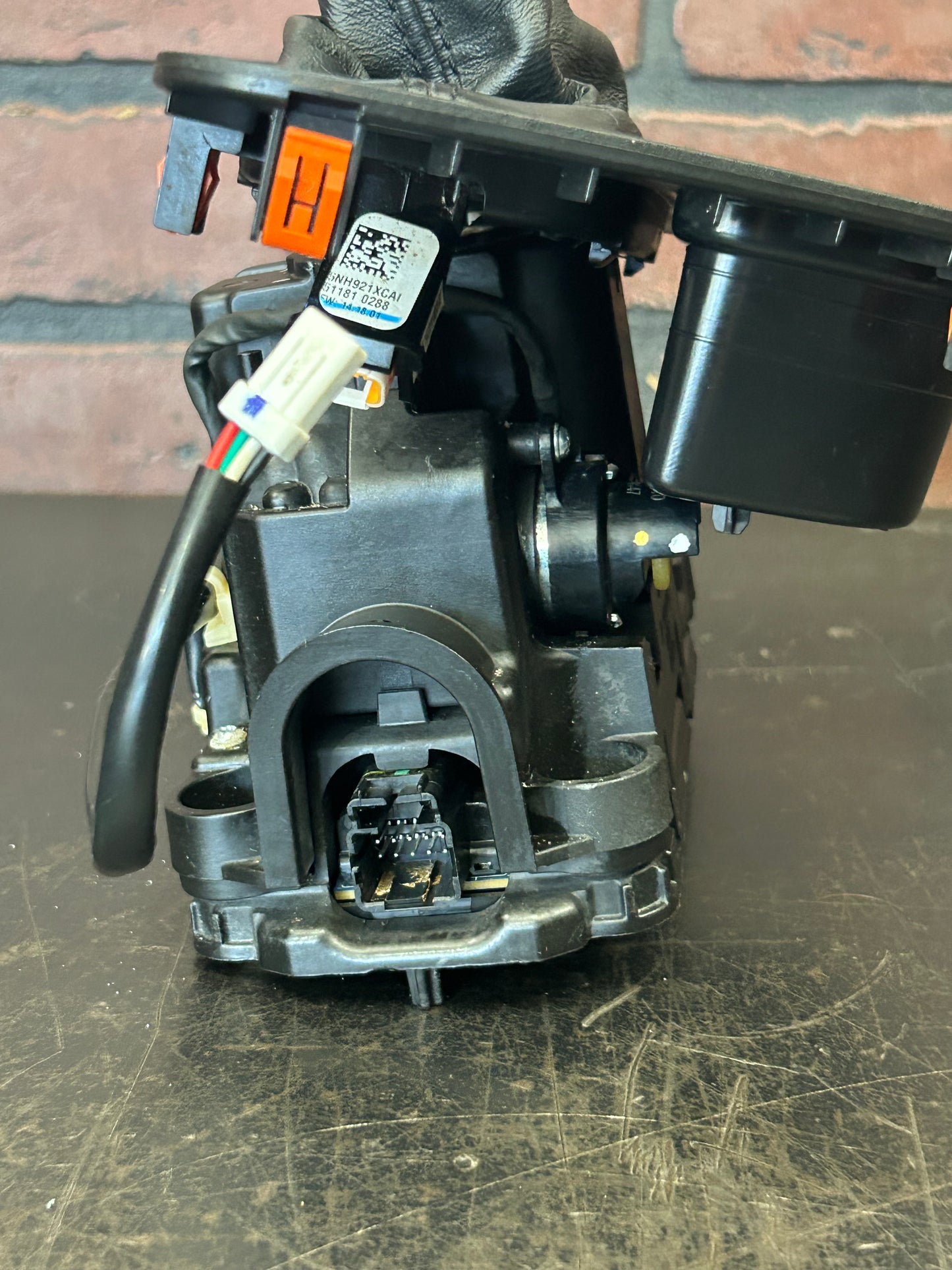 2015-2023 Dodge Charger Automatic Transmission Gear Selector Floor Shifter OEM