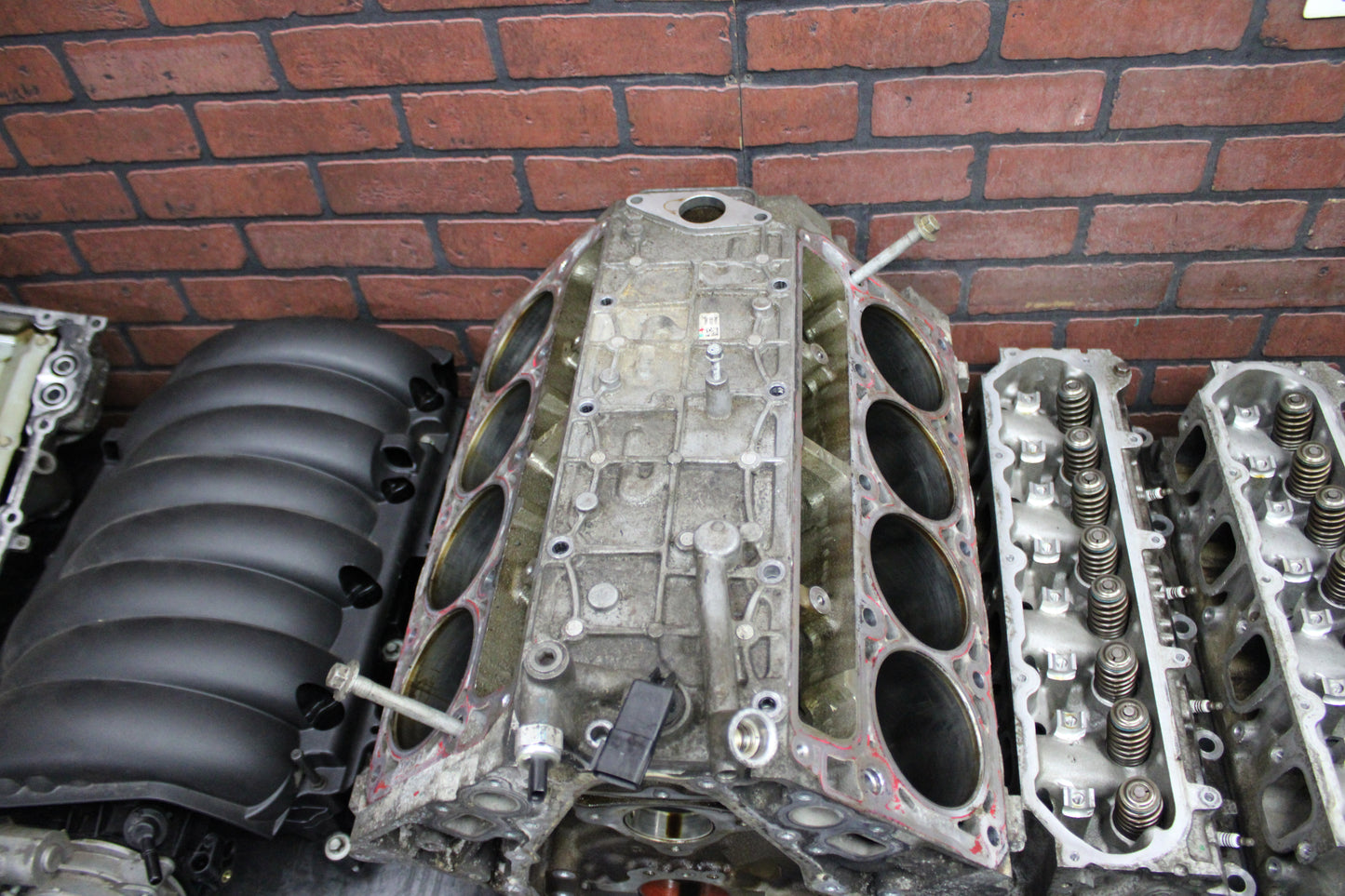 6.2L L86 Engine Block With Engine Assembly Parts *Multiple Parts* OEM 140k