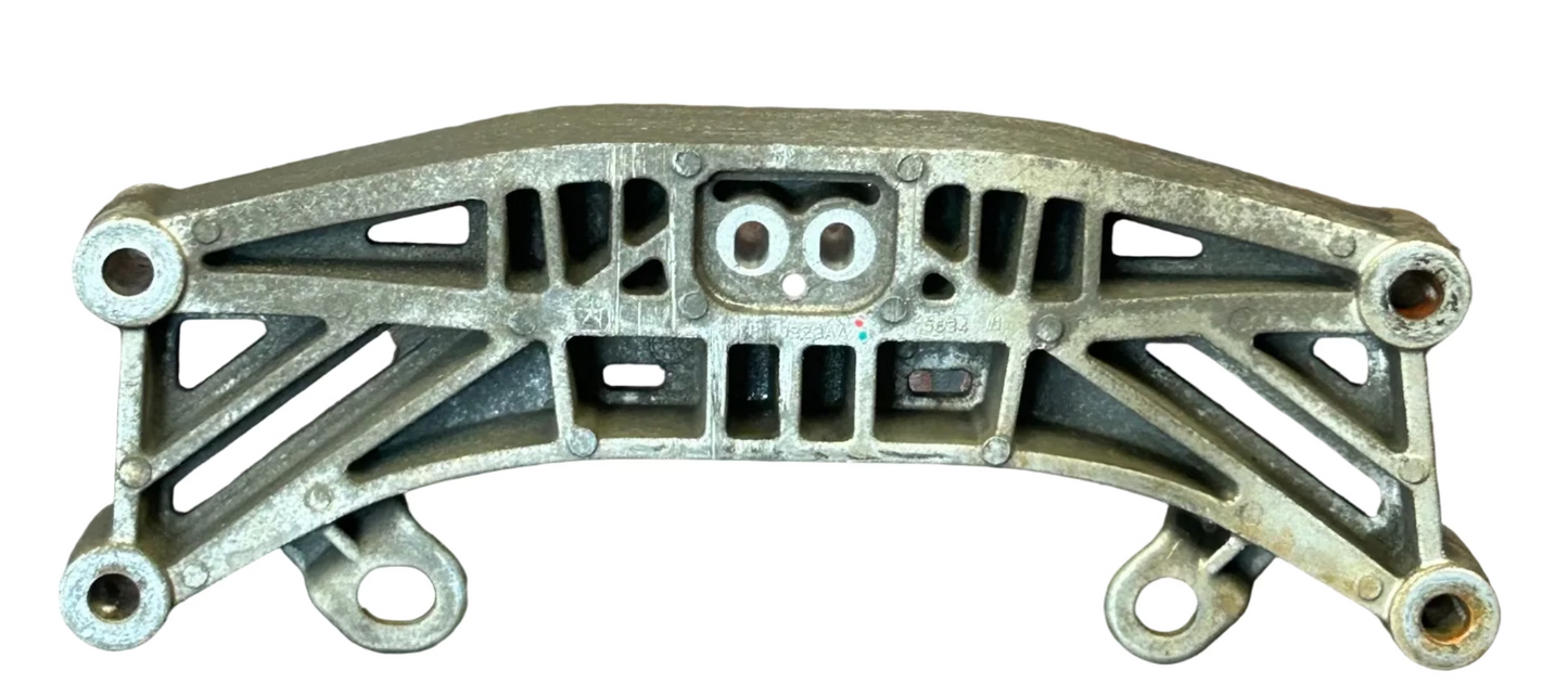 15-23 CHALLENGER 300 CHARGER AUTO TRANSMISSION CROSSMEMBER MOUNT BRACKET