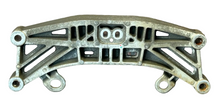 15-23 CHALLENGER 300 CHARGER AUTO TRANSMISSION CROSSMEMBER MOUNT BRACKET