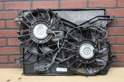 2015-22 Dodge Challenger Charger 6.4L OEM Engine Cooling Fan Assembly 68236868AB