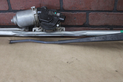 08-23 DODGE CHALLENGER WINDSHIELD WIPER LINKAGE MOTOR OEM 05028756AD