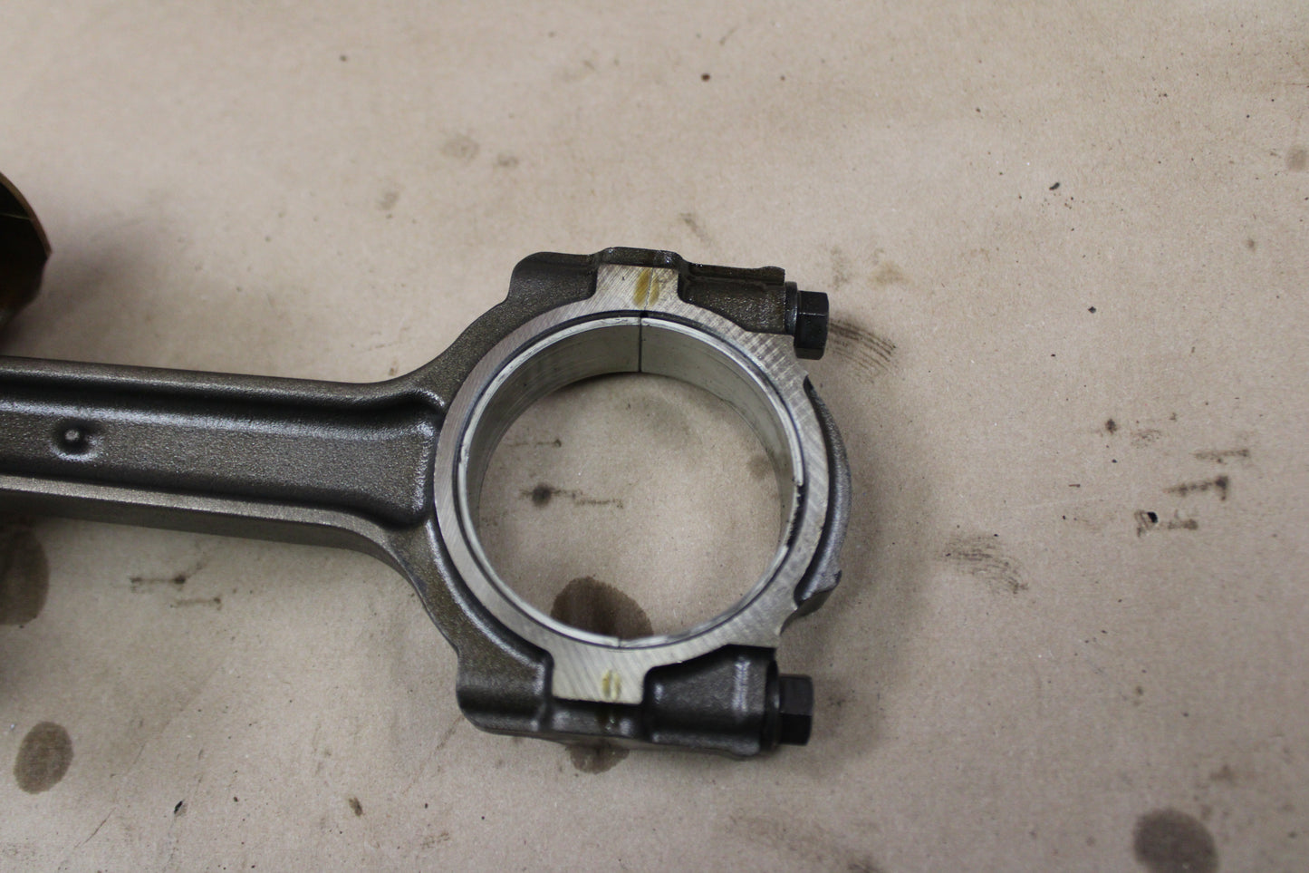 GM Chevy 6.2L V8 LT1 L86 L87 Engines Right side RH Piston and Rod 12656876 OEM