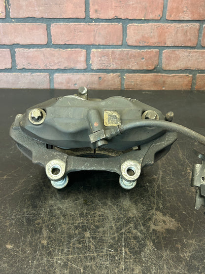 06-20 Challenger Charger SRT8 Scat Pack Brembo Front Left Driver Brake Caliper