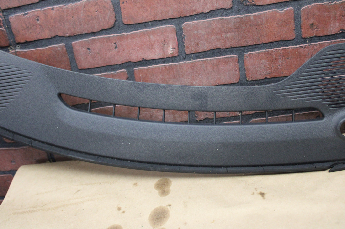 2015-2023 DODGE CHALLENGER DASH DASHBOARD DEFROSTER GRILLE COVER TRIM PANEL OEM