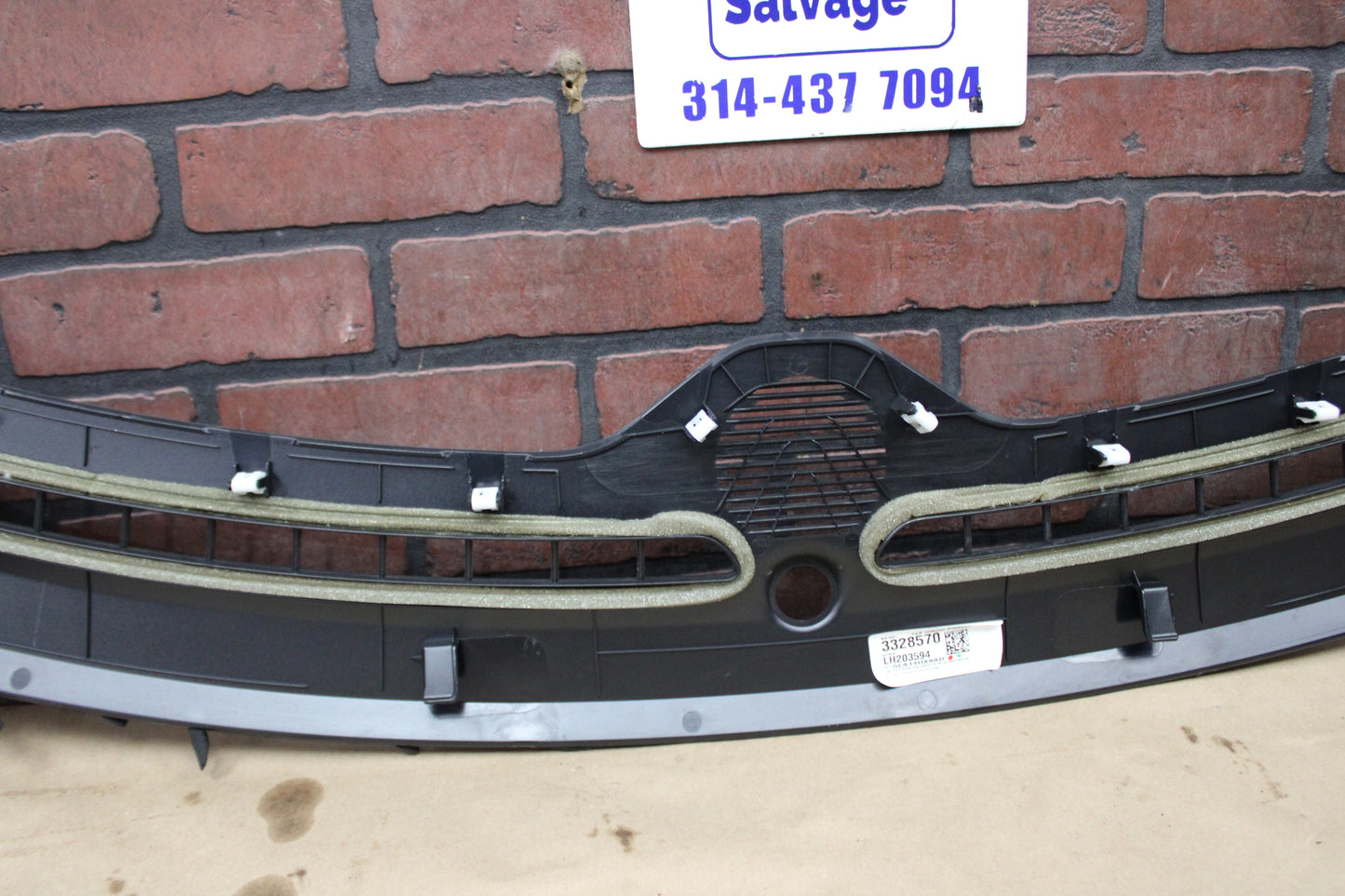 2015-2023 DODGE CHALLENGER DASH DASHBOARD DEFROSTER GRILLE COVER TRIM PANEL OEM