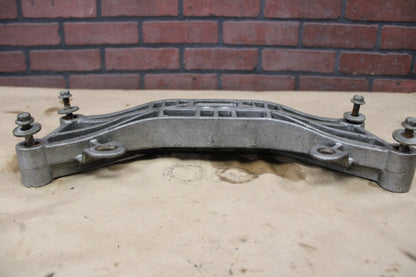15-23 CHALLENGER CHARGER AUTO TRANSMISSION CROSSMEMBER BRACKET OEM