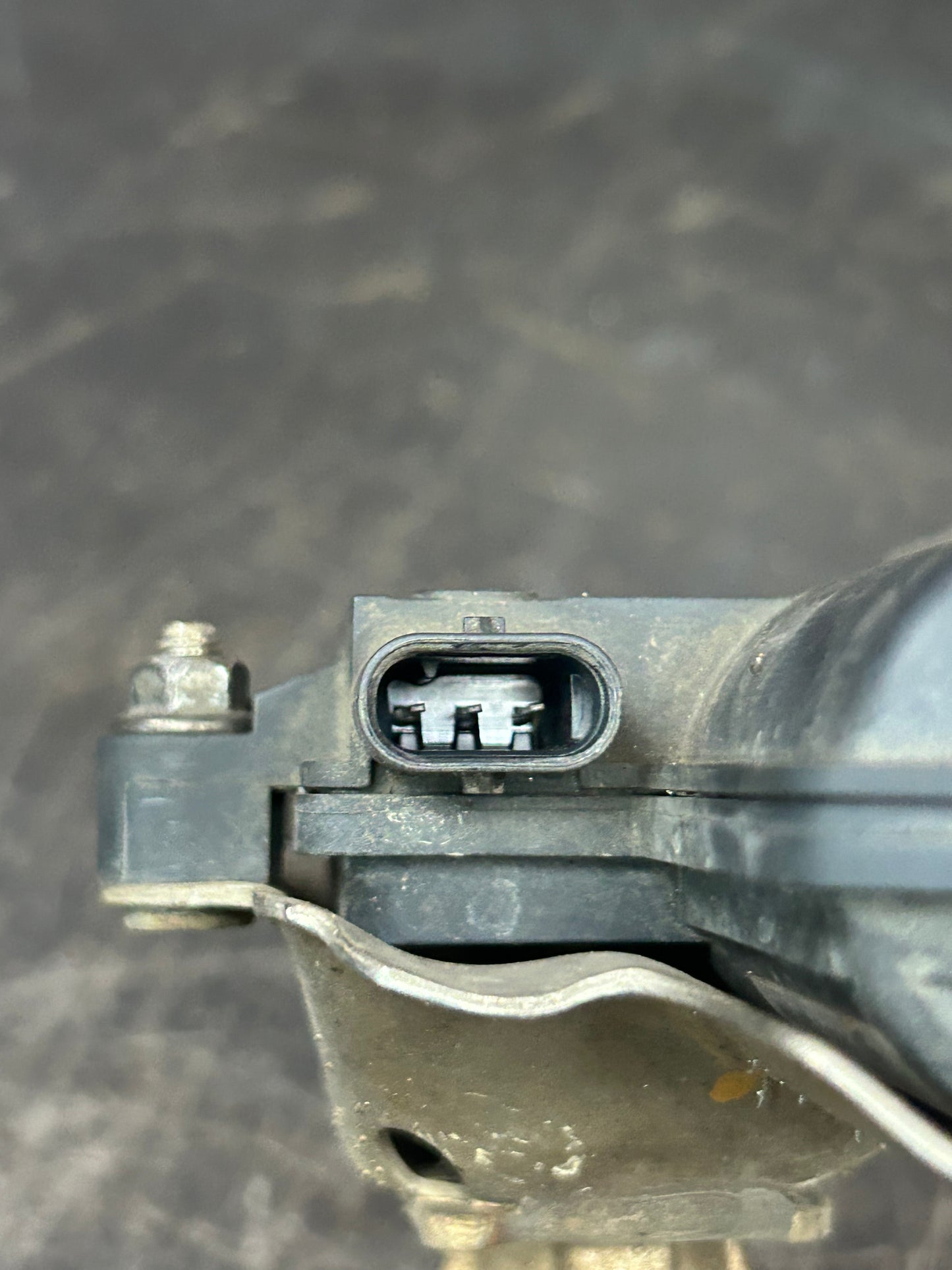 2015-2023 DODGE CHARGER CHALLENGER PASSENGER RIGHT EXHAUST VALVE ACTUATOR