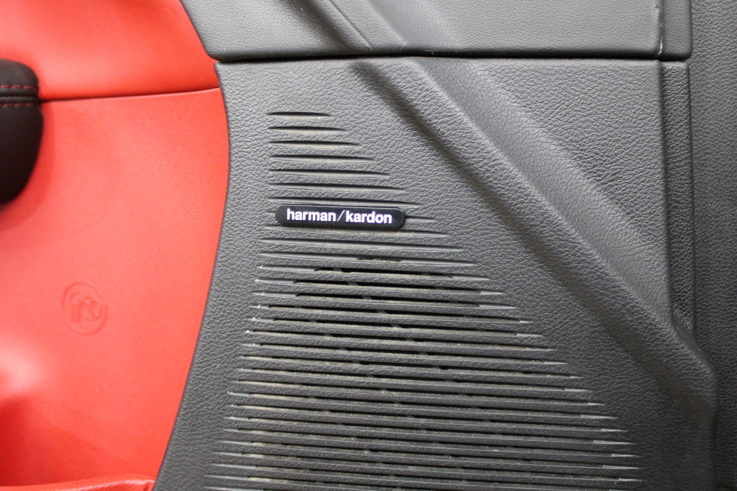 2020 Challenger Scat Pack OEM Red Leather LH Side Driver Door Panel