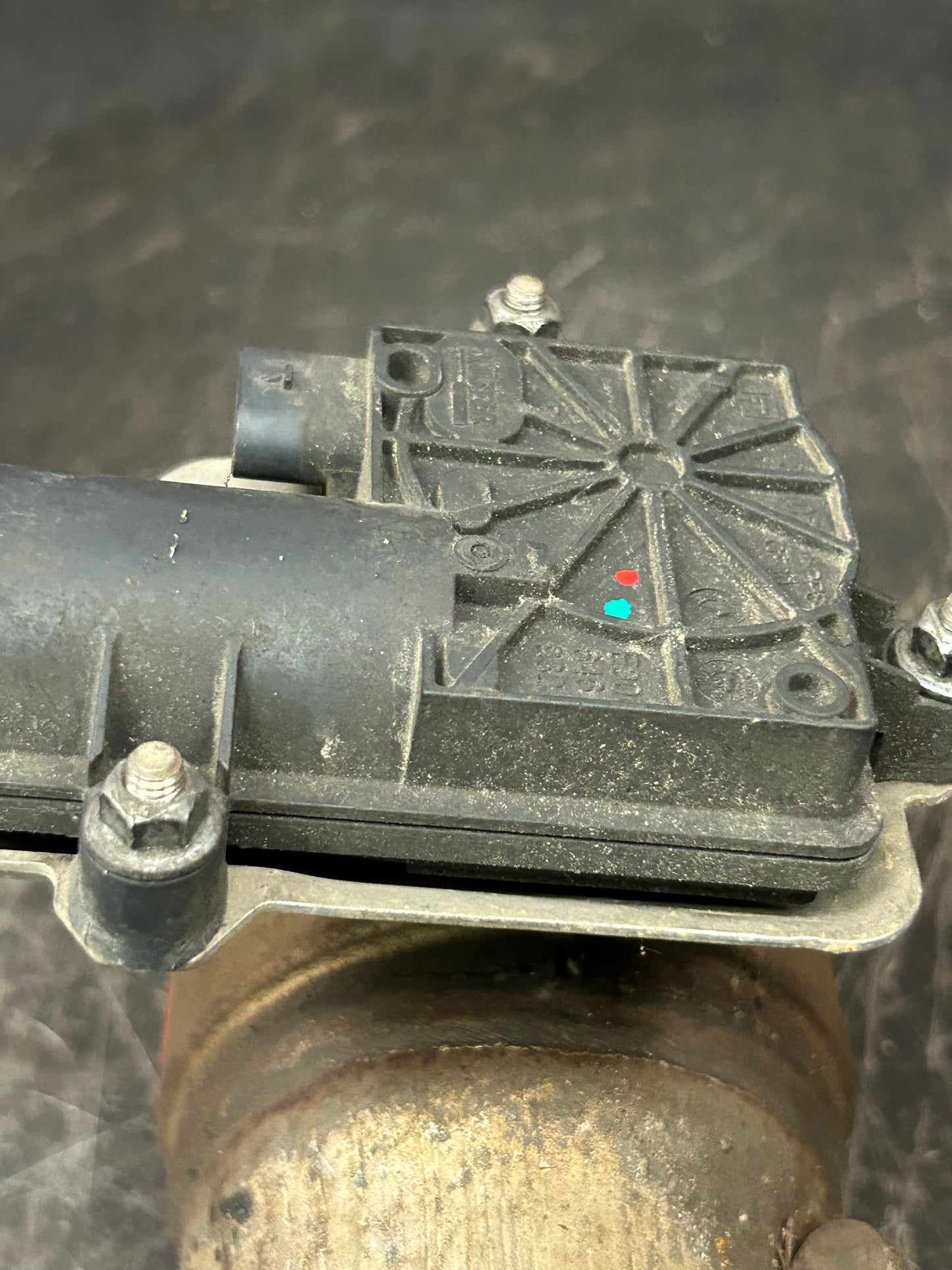 2015-2023 DODGE CHARGER CHALLENGER PASSENGER RIGHT EXHAUST VALVE ACTUATOR