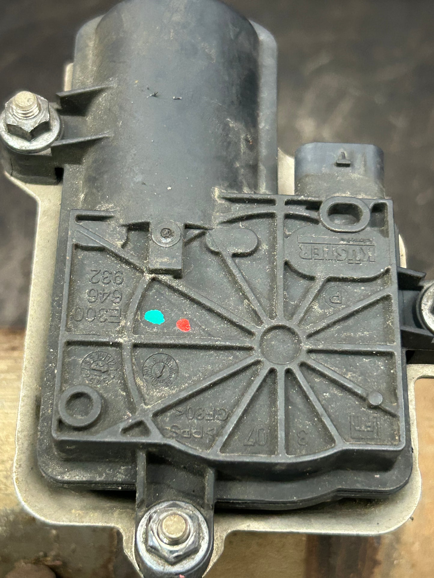 2015-2023 DODGE CHARGER CHALLENGER PASSENGER RIGHT EXHAUST VALVE ACTUATOR