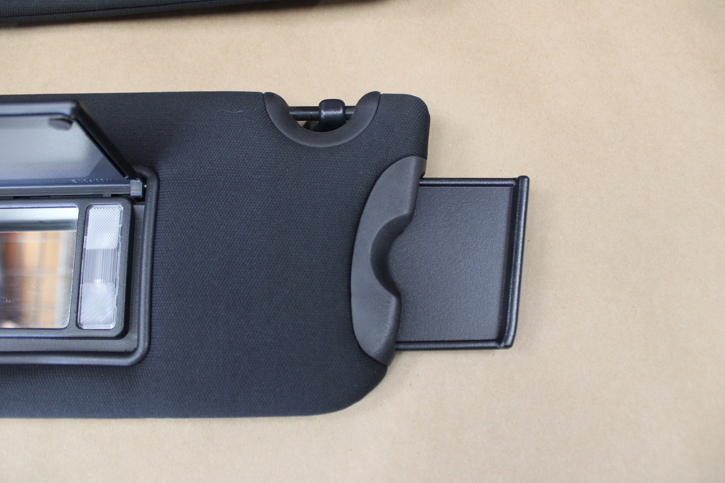 2020-2022 Dodge Challenger Right Left Extendable Sun Visor Pair Set Black OEM