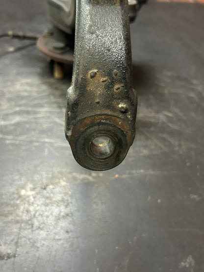 15 - 23 DODGE CHARGER SRT HELLCAT OEM FRONT LEFT SUSPENSION SPINDLE KNUCKLE HUB