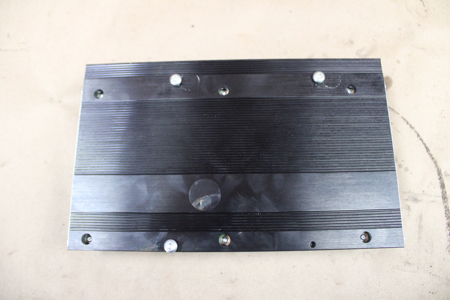16-23 DODGE CHALLENGER 506 WATT AUDIO RADIO AMP AMPLIFIER OEM 68425658AB