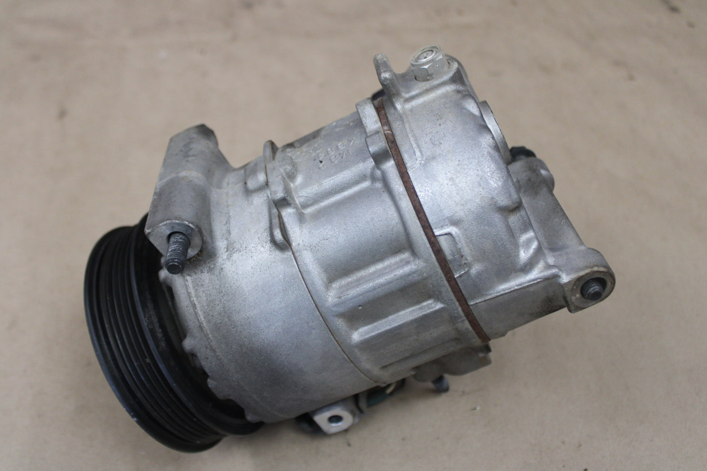 2014-2024 Dodge Charger Challenger 300 V8 Hemi A/C Compressor Clutch Assembly