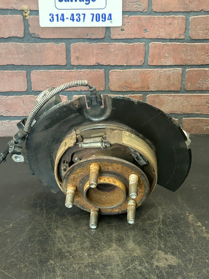 15-23 CHALLENGER CHARGER REAR SUSPENSION RIGHT SIDE SPINDLE KNUCKLE HUB OEM