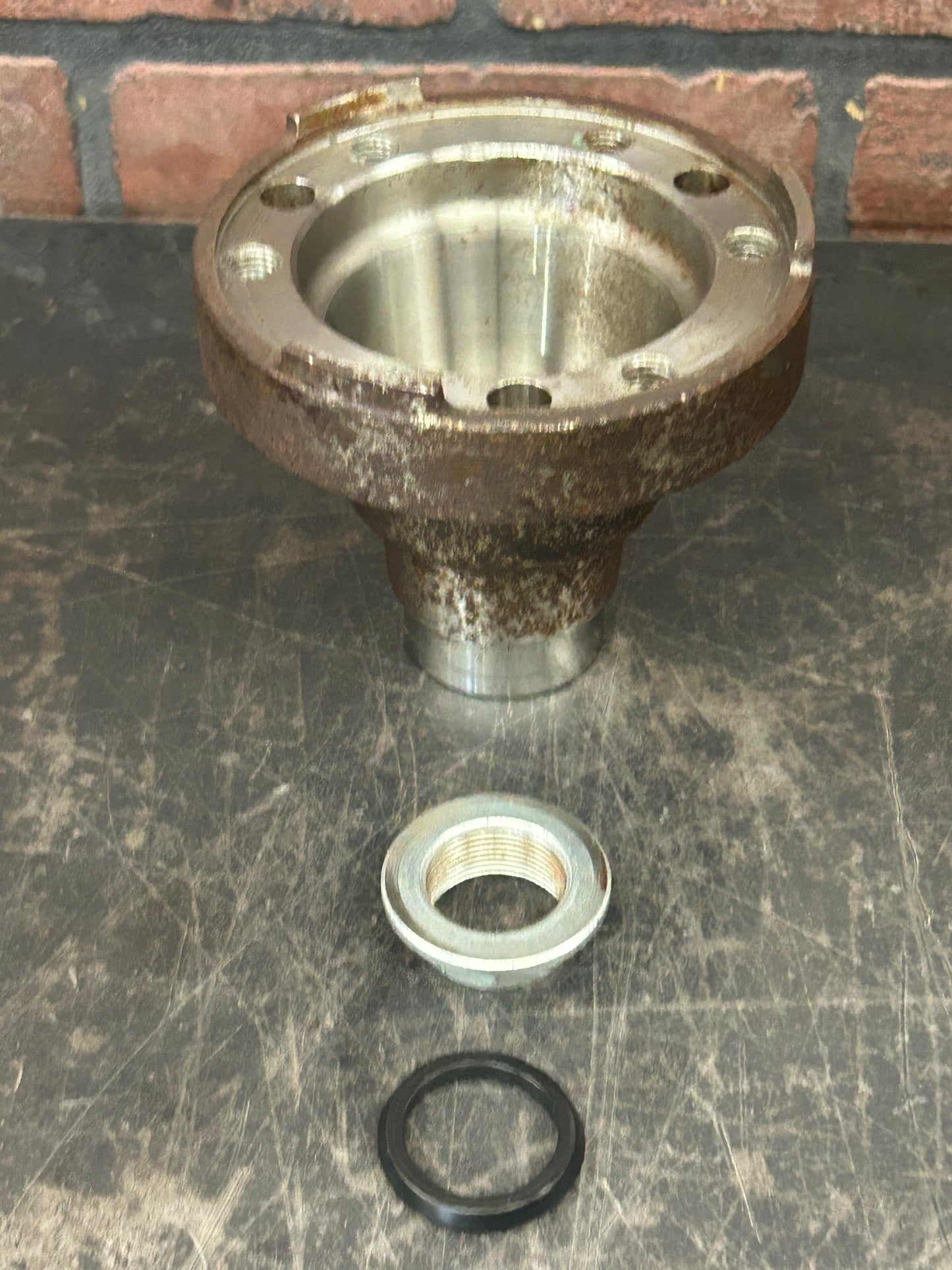 2018-22 Mopar Dodge Chrysler Charger 8 Speed Transmission Flange Yoke 8HP70 OEM