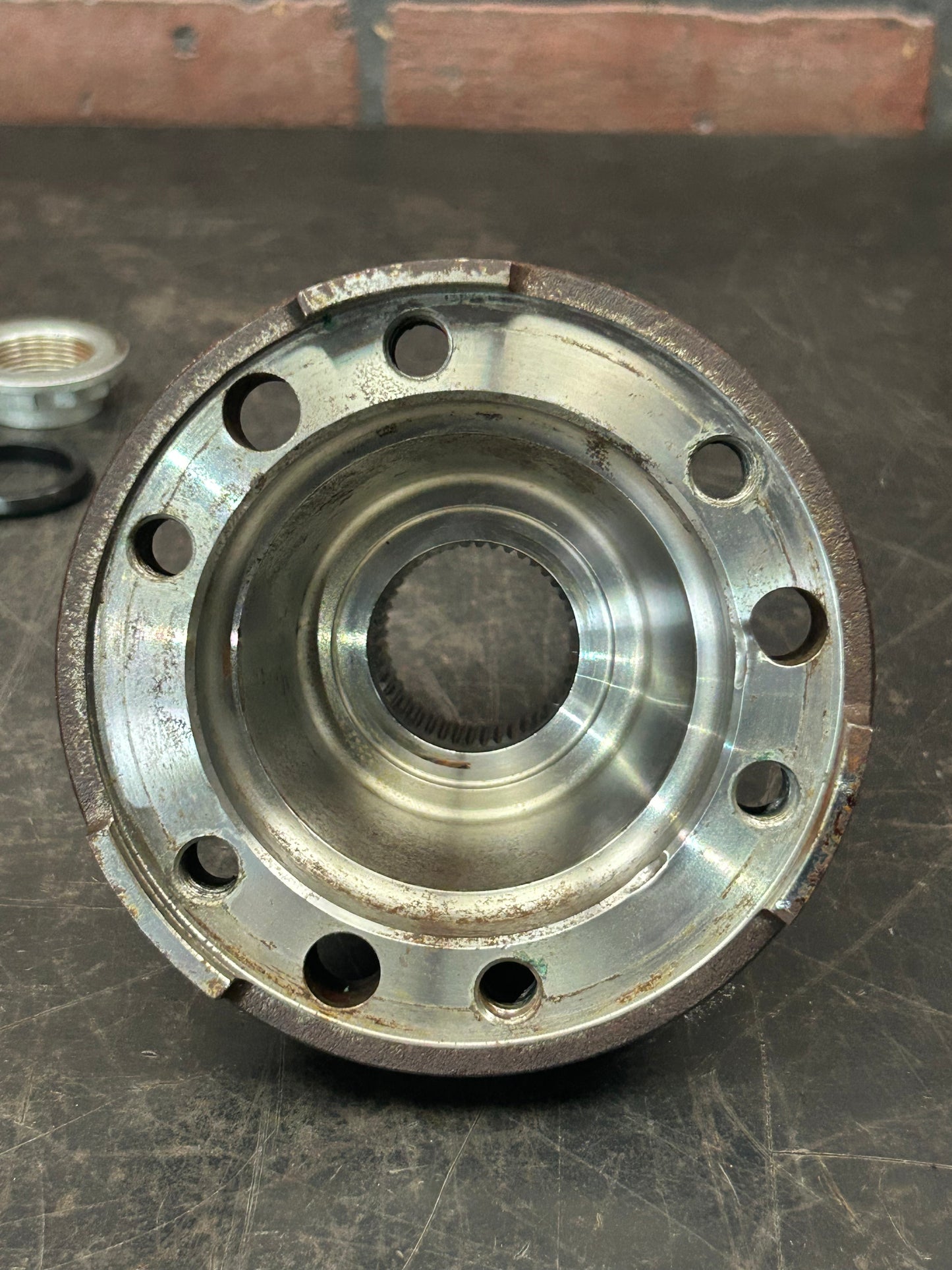 2018-22 Mopar Dodge Chrysler Charger 8 Speed Transmission Flange Yoke 8HP70 OEM