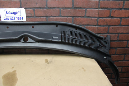 2020 - 2023 DODGE CHALLENGER FRONT WINDSHIELD COWL VENT GRILLE PANEL COVER OEM