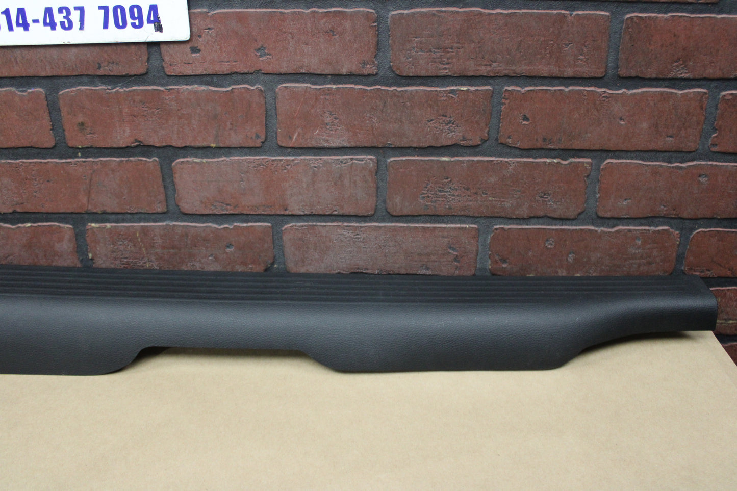 2015-2023 DODGE CHALLENGER FRONT RIGHT DOOR SILL SCUFF PLATE TRIM COVER OEM