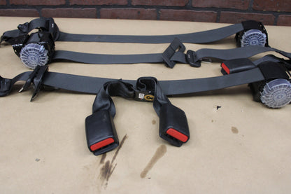 2019 - 2023 DODGE CHALLENGER REAR SEAT CENTER SEATBELT RETRACTOR SET OEM