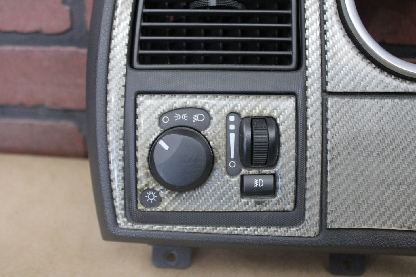 2005-2007 Dodge Charger Magnum SRT8 Instrument Gauge Cluster Light Switch Carbon