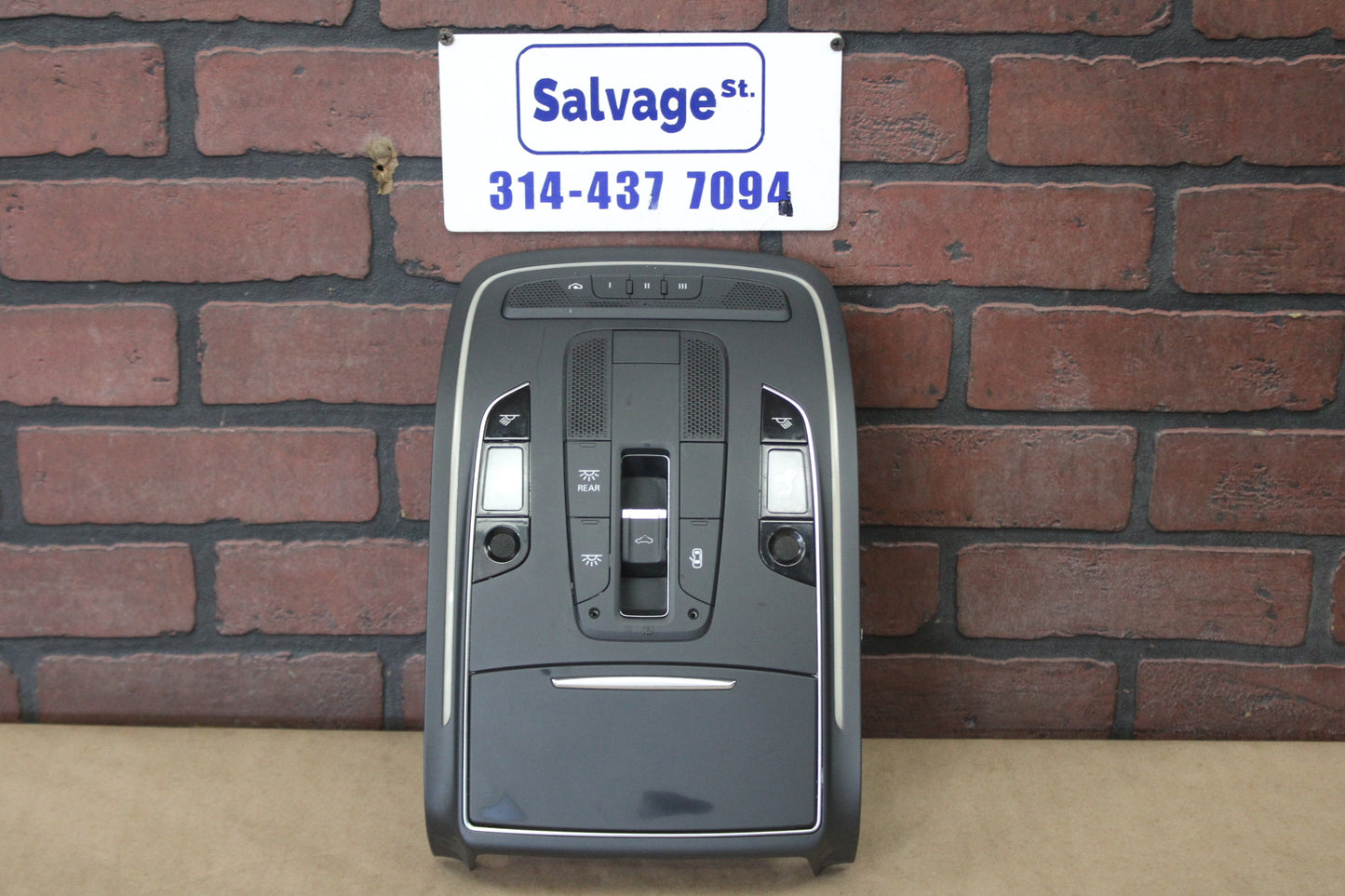 2011-2017 Audi A8 S8 Overhead Console Sunglass Holder Dome Lights Black Sunroof