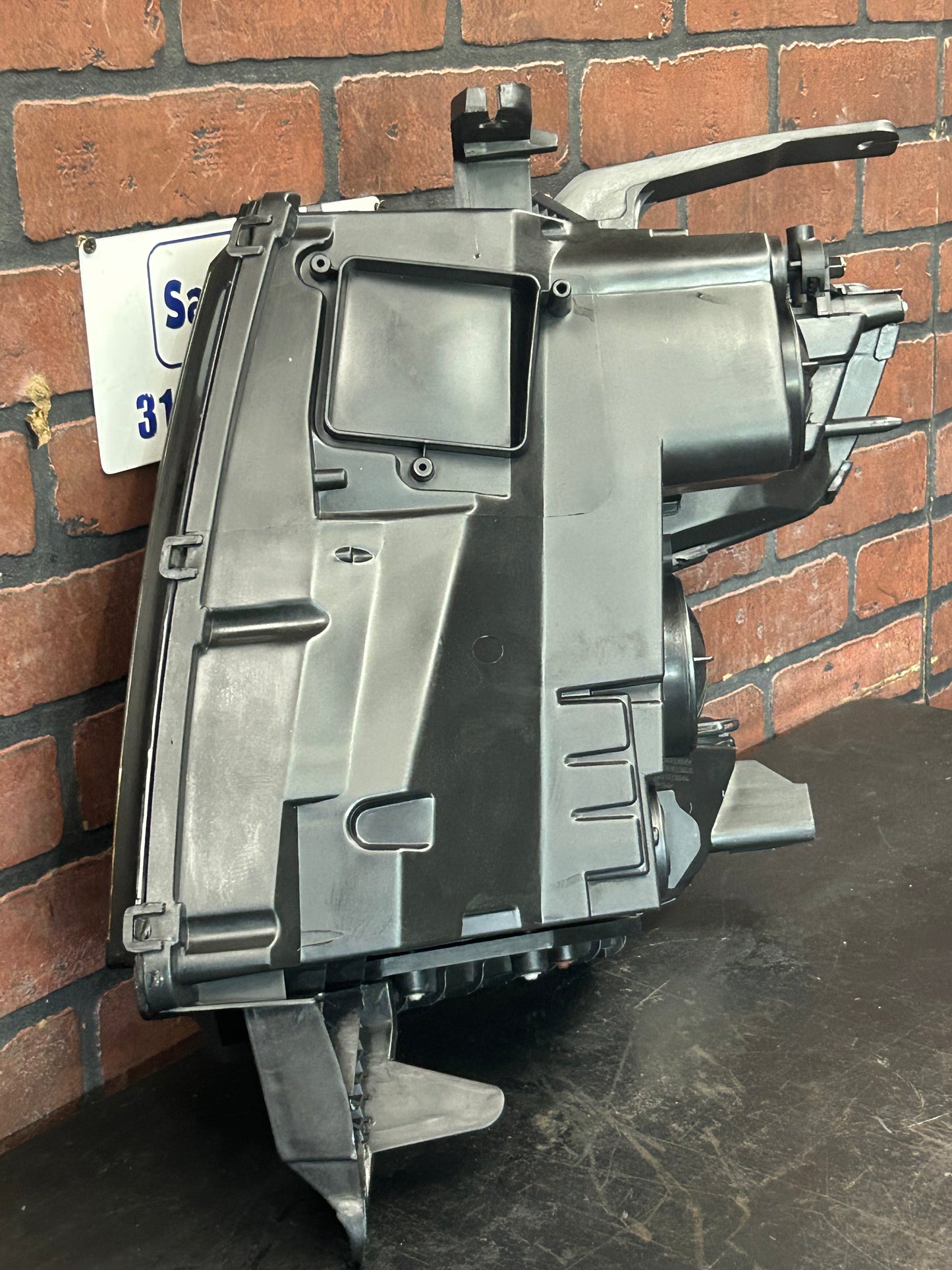 2015-2020 Chevrolet Suburban Front Right Passenger Headlight Assembly OEM