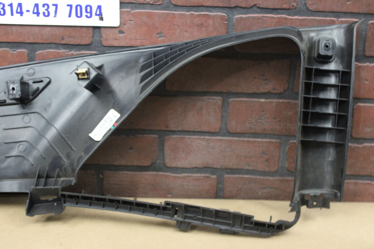 15-23 Dodge Challenger Passenger RH Quarter C Pillar Upper Trim Panel 5RP36DX9AE