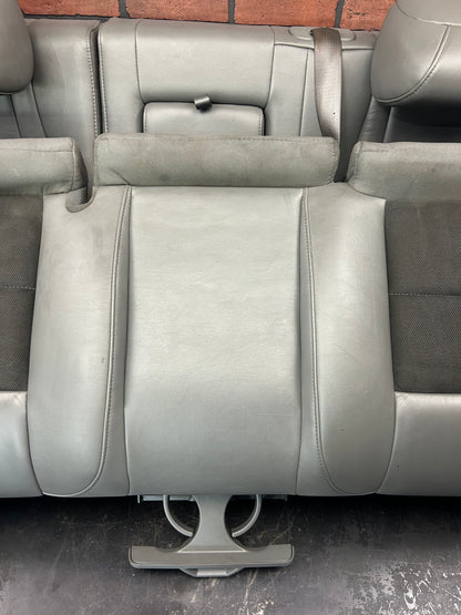 2005-2010 JEEP GRAND CHEROKEE SRT8 OEM REAR BACK BOTTOM SEAT ASSEMBLY