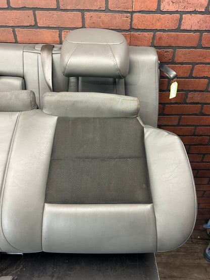 2005-2010 JEEP GRAND CHEROKEE SRT8 OEM REAR BACK BOTTOM SEAT ASSEMBLY