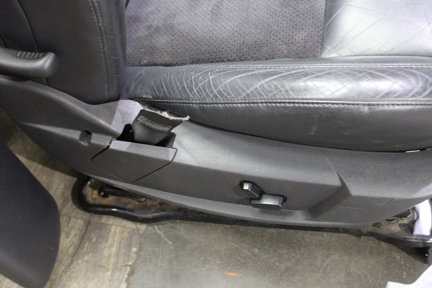 2005-2007 Chrysler 300C SRT-8 Seat Set Powered Memory Heated Front Rear Leather