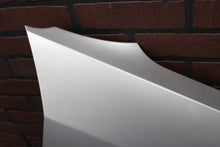2005-2010 Chrysler 300C SRT-8 Front Right Passenger Fender Silver PS2 Wheel Arch