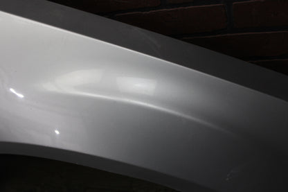 2005-2010 Chrysler 300C SRT-8 Front Right Passenger Fender Silver PS2 Wheel Arch