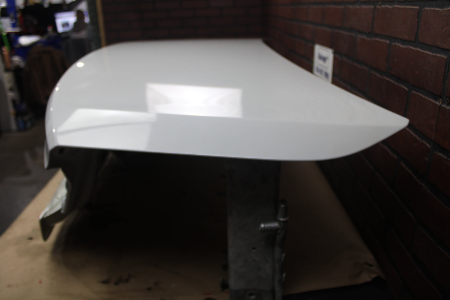 2011 - 2014 AUDI A8 QUATTRO REAR LIFTGATE TRUNK LID ASSEMBLY OEM WHITE