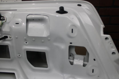 2011 - 2014 AUDI A8 QUATTRO REAR LIFTGATE TRUNK LID ASSEMBLY OEM WHITE
