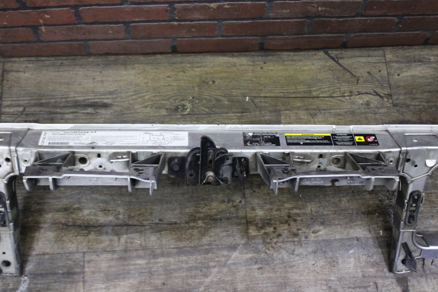 2005-2010 Chrysler 300C SRT-8 Front Upper Radiator Cross Member Support Bracket