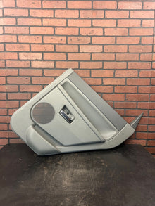 2005-2007 Jeep Grand Cherokee SRT8 Rear Passenger RH Side Interior Door Panel